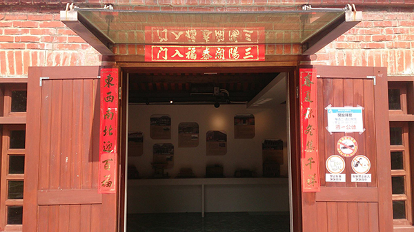 from https://www.facebook.com/jieriver.lao.9