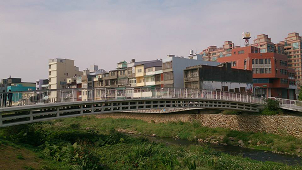 from https://www.facebook.com/jieriver.lao.9